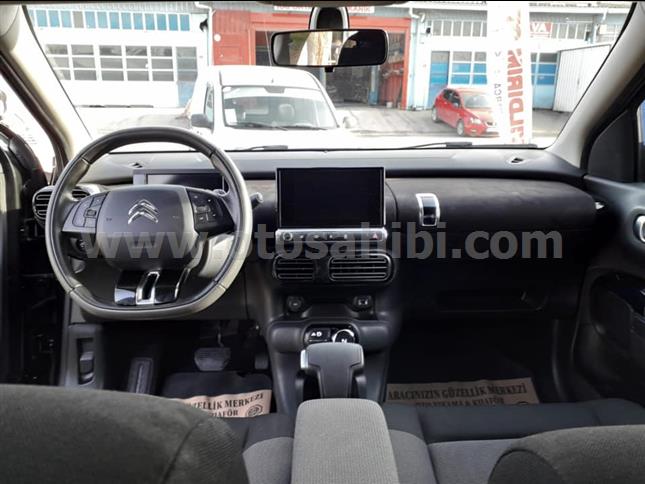 1.6 DİZEL OTOMATİK CITROEN CACTUS