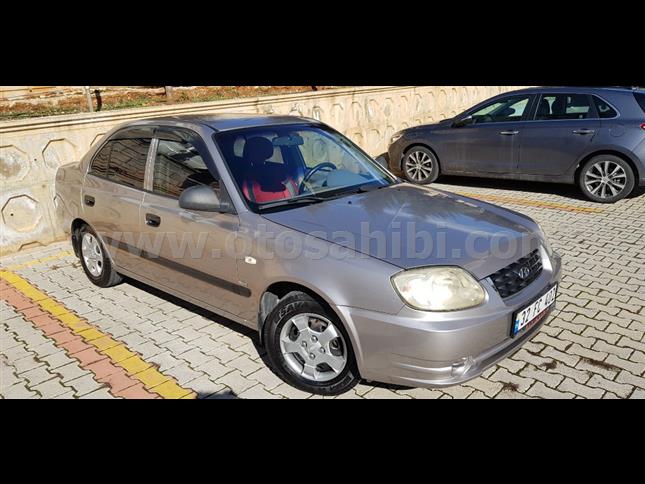 SAHİBİNDEN 2004 HUNDAİ ACCENT 1.3 KLİMALI FULL BAK