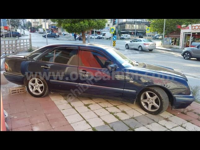 E 200 OTOMATİK ELEGANCE