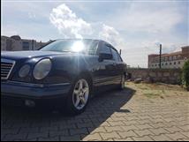98 MODEL OTOMATİK LPG Lİ E 200 ELEGANCE