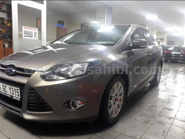 FULL DOLU FORD FOCUS 1.6TDCi TITANIUM X