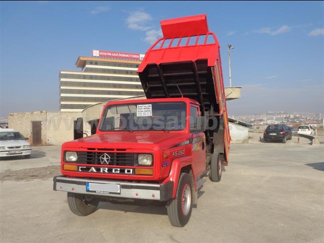  ANKARADA DAMPERLİ 2000 MODEL PERKİNS DOÇ