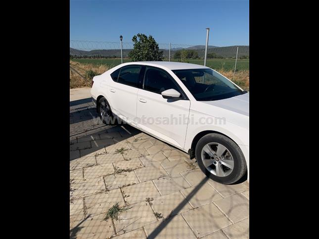 Skoda SuperB 1.6 TDI 2017 Model Çok Temiz