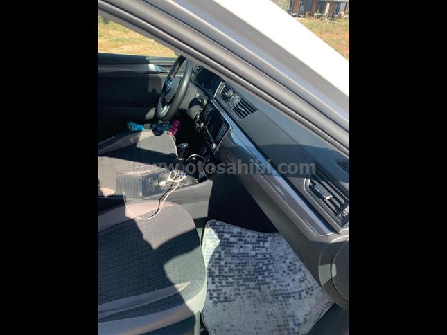 Skoda SuperB 1.6 TDI 2017 Model Çok Temiz