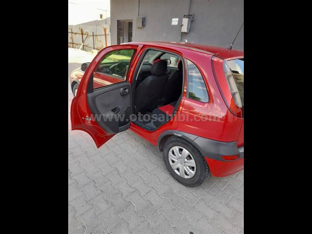 BOYASIZ DEGİŞENSİZ HASAR KAYITSIZ OPEL CORSA 
