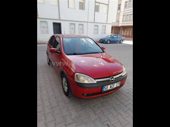 BOYASIZ DEGİŞENSİZ HASAR KAYITSIZ OPEL CORSA 