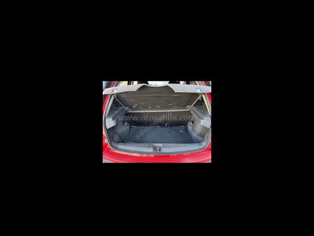 BOYASIZ DEGİŞENSİZ HASAR KAYITSIZ OPEL CORSA 