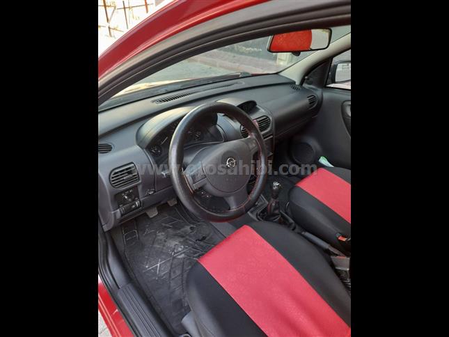 BOYASIZ DEGİŞENSİZ HASAR KAYITSIZ OPEL CORSA 
