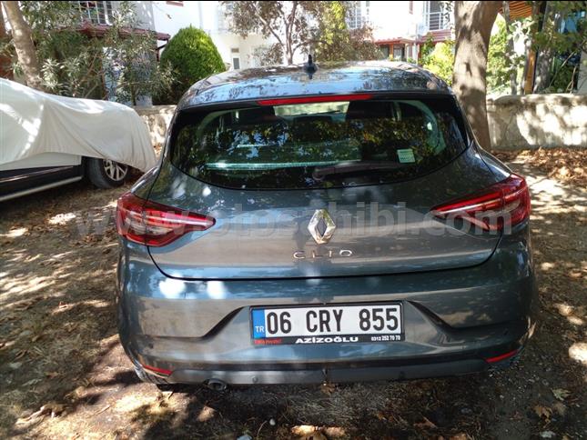 İLK SAHİBİNDEN FATURALI ÇÖOK TEMİZ AZ KM ORJİNAL 